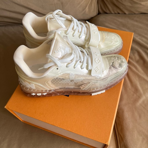 Louis Vuitton Transparent LV Trainer Sneaker men 6.5 dust bag like new wore 1x - Picture 6 of 12